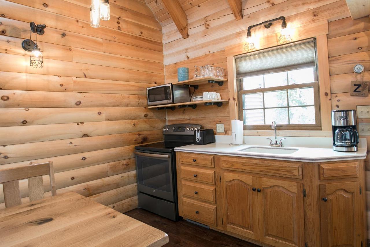 Hummingbird Haven Cabin By Amish Country Lodging Berlin Buitenkant foto